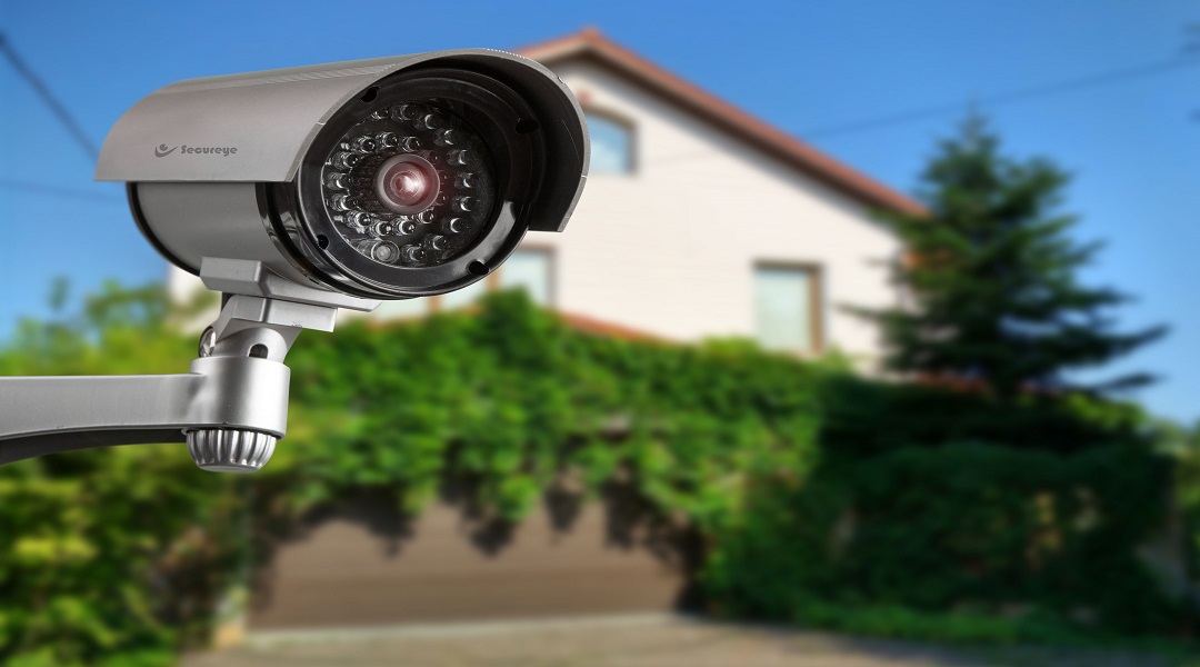 Feature First to Consider Before Buying Top Security Cameras